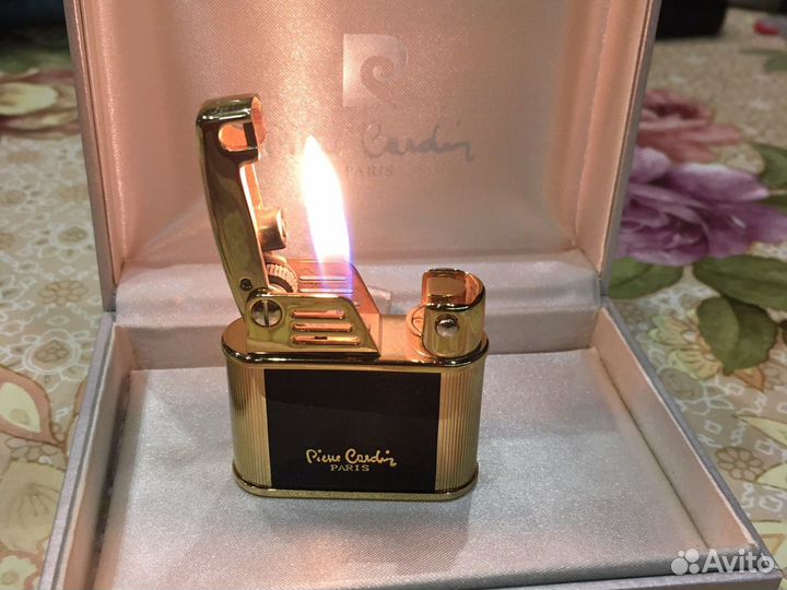 Зажигалка pierre cardin