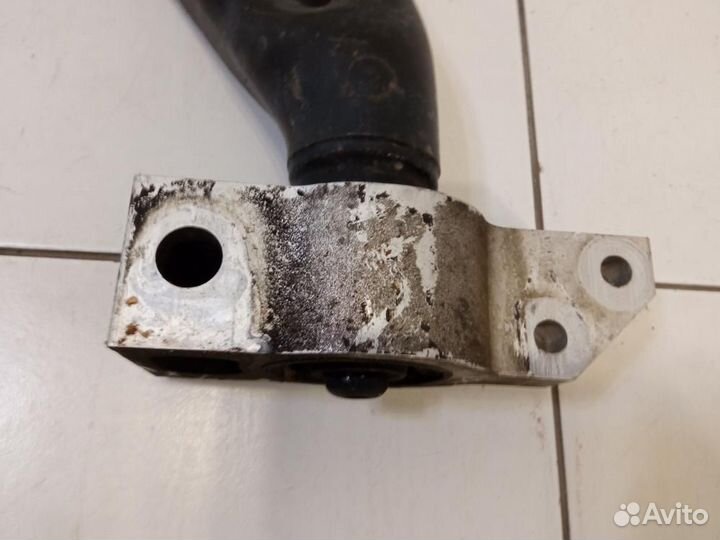 Рычаг передний левый Volkswagen Passat B7