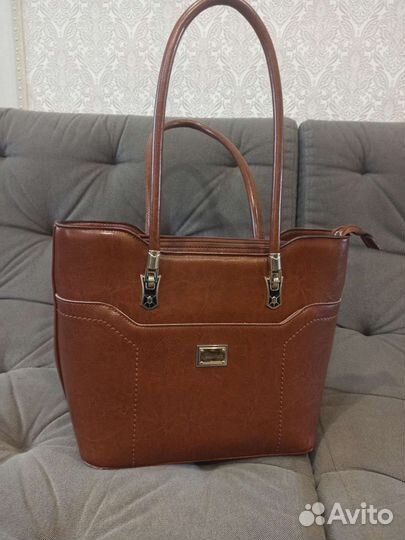 Сумка натуральная кожа почти новая
