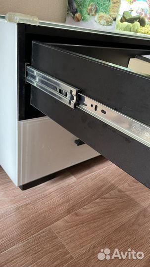 Тумба под телевизор