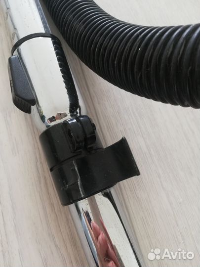 Пылесос Cameron Сухая уборка безмешковый