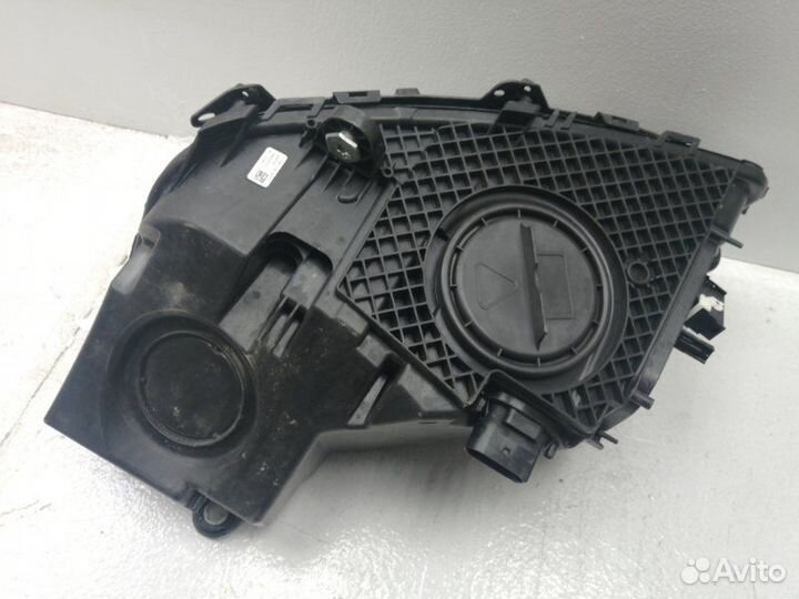 Фара правая Mercedes-Benz GLC