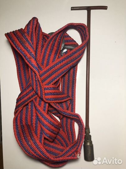 Ленточный буксировочный трос и Свечной ключ