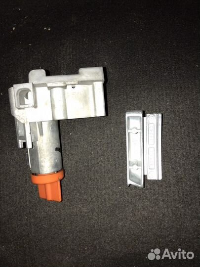 Корпус замка зажигания, иммобилайзер Шевроле Астро