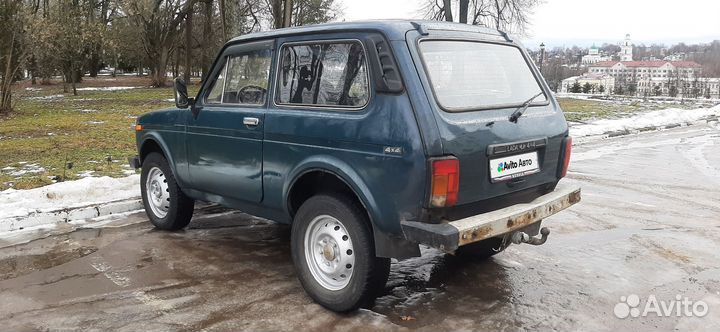 LADA 4x4 (Нива) 1.7 МТ, 1998, 150 000 км