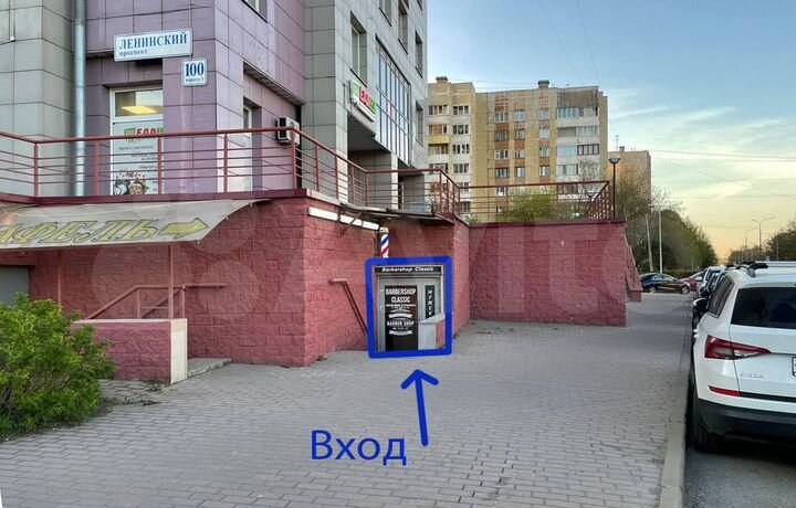 Торговая площадь, 65 м²