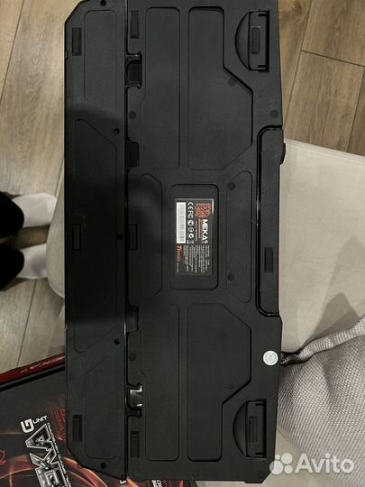 Механическая клавиатура Tt esports KB-MGU006RU