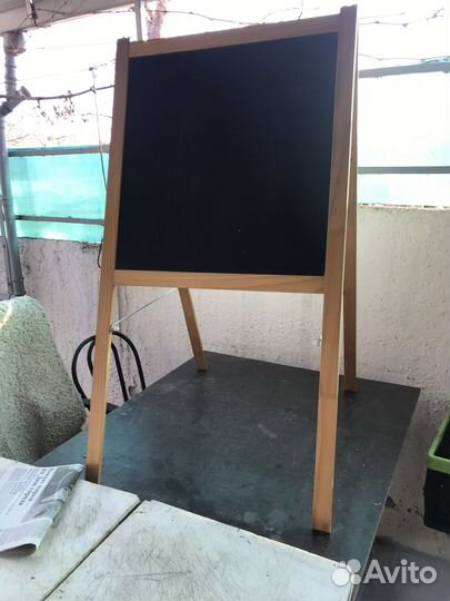 Продаю детскую классную доску