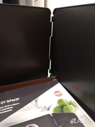 Экран защитный для плиты