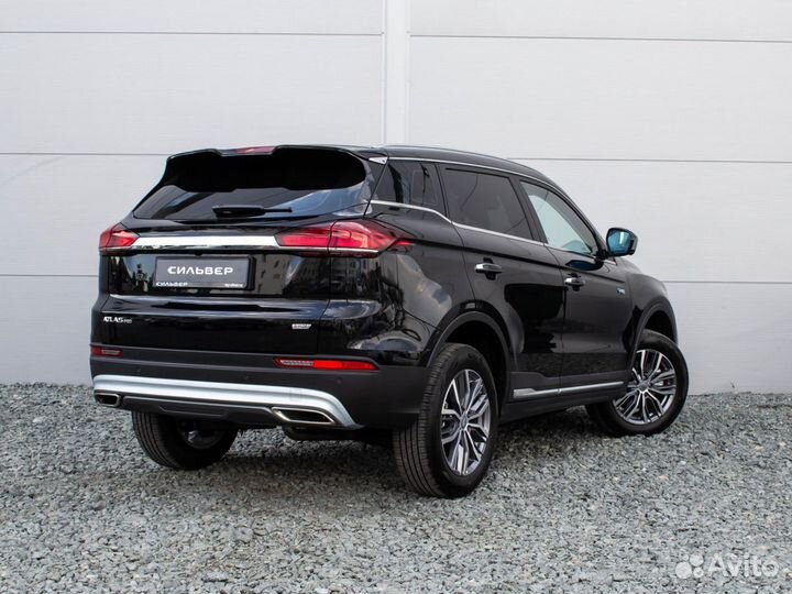 Geely Atlas Pro, 2022