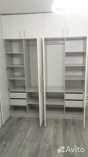 Шкаф распашной