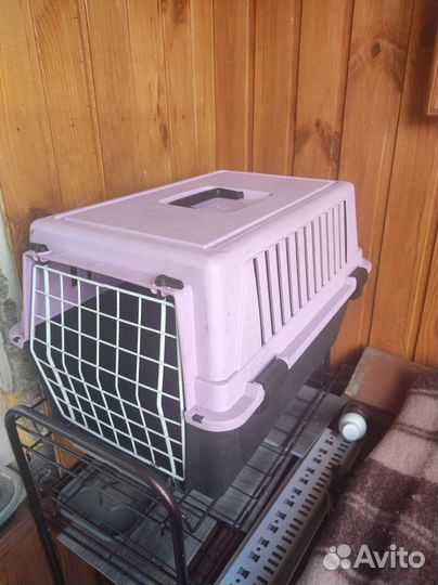 Переноска для животных пластиковая
