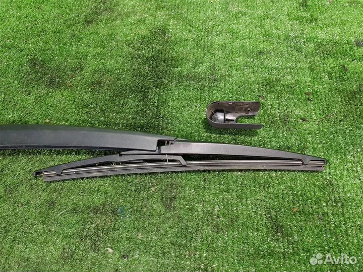 Поводок стеклоочистителя задний Hyundai I20 2009