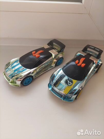 Машинки hotwheels с музыкой и светом