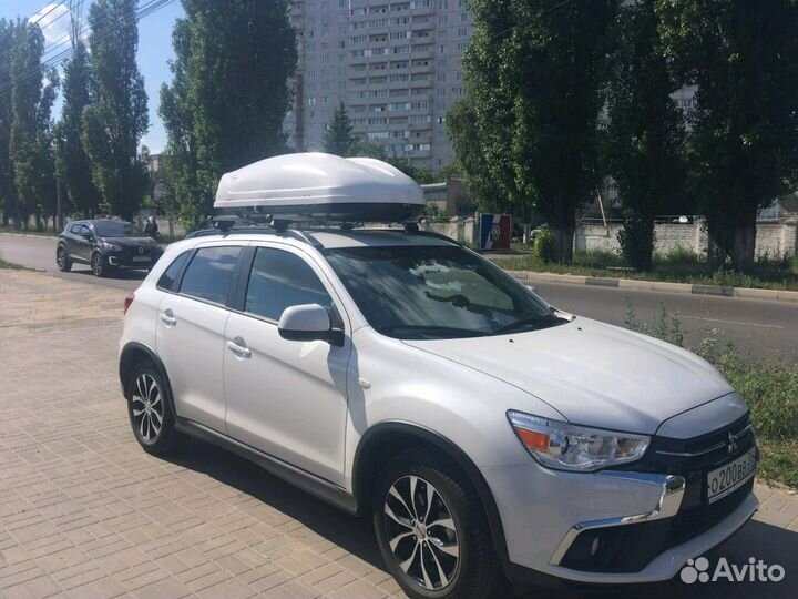 Бокс универсальный белый