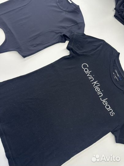 Футболка Calvin Klein