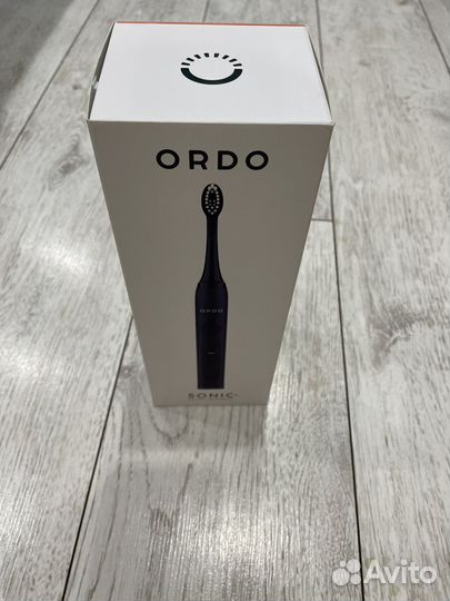 Электрическая зубная щетка ordo Sonic+