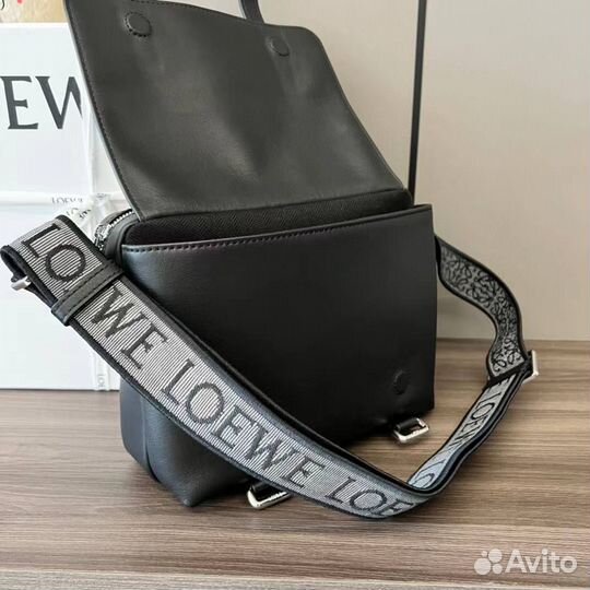 Loewe XS Military messenger мужская сумка