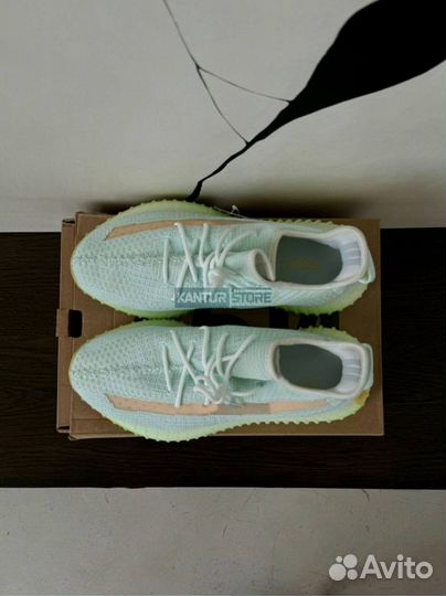 Кроссовки летние Adidas Yeezy Boost 350 Hyperspace