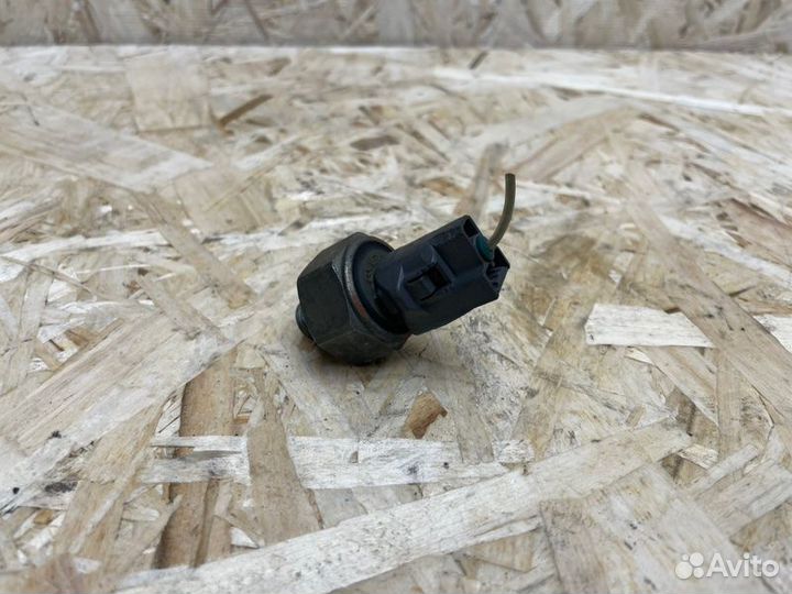 Датчик детонации Toyota Camry V30