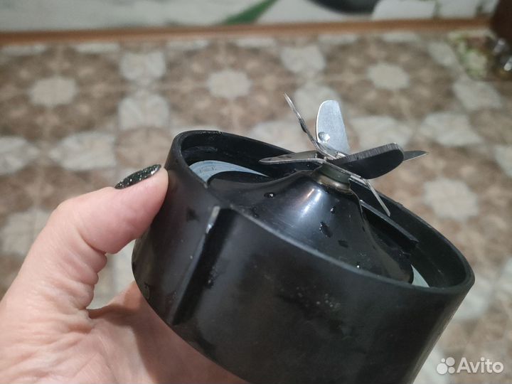 Нижняя часть от блендера Polaris