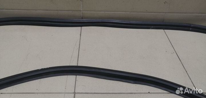 Уплотнитель багажника RIO 2005-2011