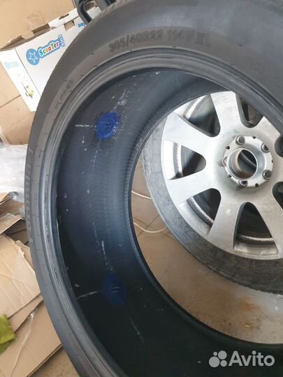 Tri Ace Formula 1 305/40 R22 V