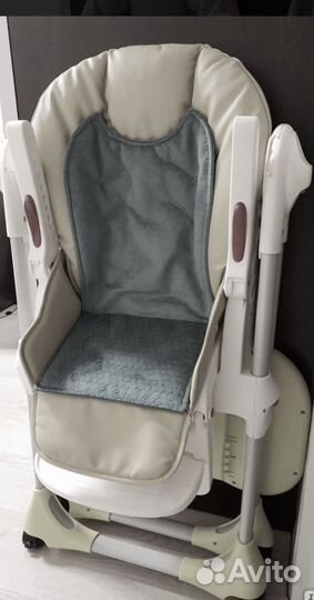 Стульчик для кормления Chicco Polly б/у