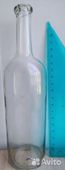 Бутылка стеклянная старинная