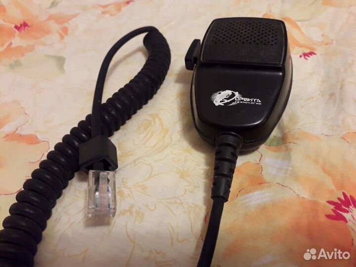 Динамик и микрофон к радиостанции