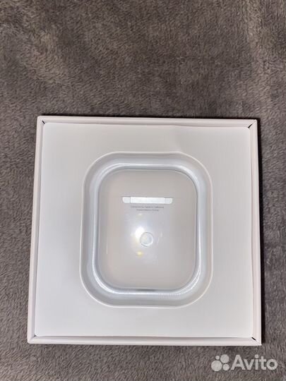 Airpods 1 поколения