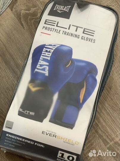 Боксерские перчатки everlast 10 oz