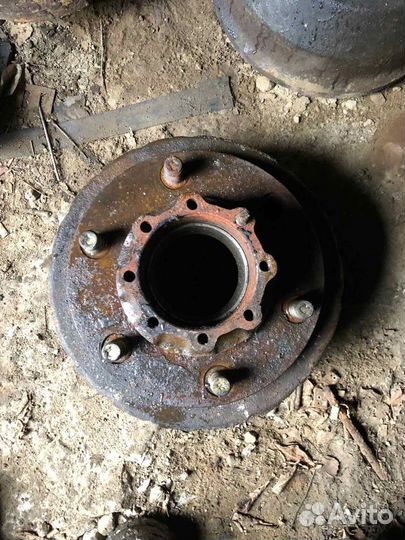Isuzu nqr тормозной барабан со ступицей б.у