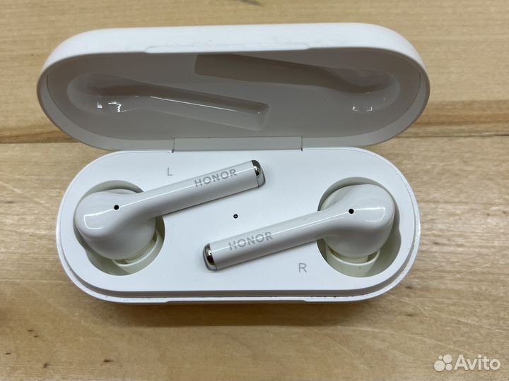 Наушники honor