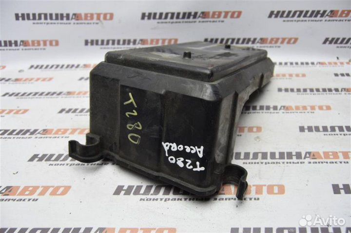 Площадка аккумулятора Honda Accord 7 2.0 2004