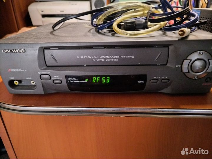 Видеомагнитофон daewoo