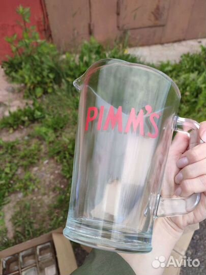 Кувшины из стекла