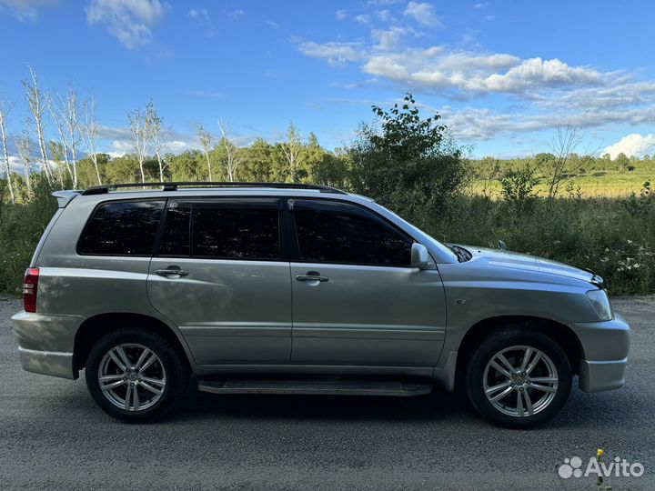 Toyota Kluger 2.4 AT, 2002, 285 000 км