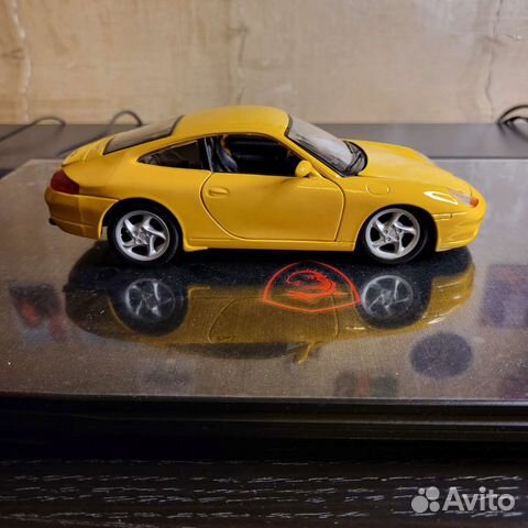 Модель Maisto 1 24 Porsche 911