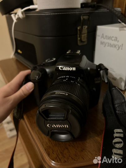 Фотоаппарат Canon EOS 1100D