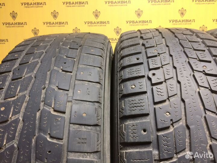Dunlop SP Winter Ice 01 215/60 R17 96T
