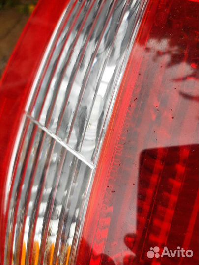 Фара задняя права kia rio 2005