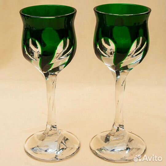 Хрустальные бокалы