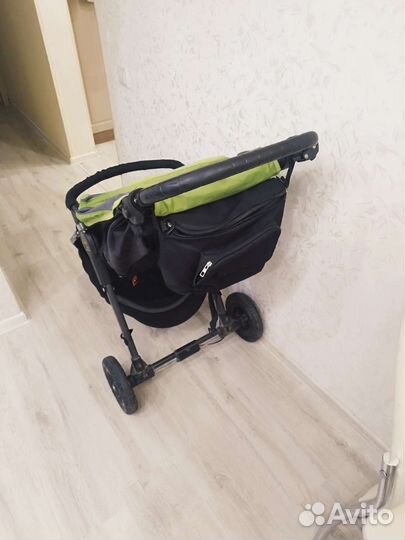 Прогулочная коляска baby jogger city mini gt