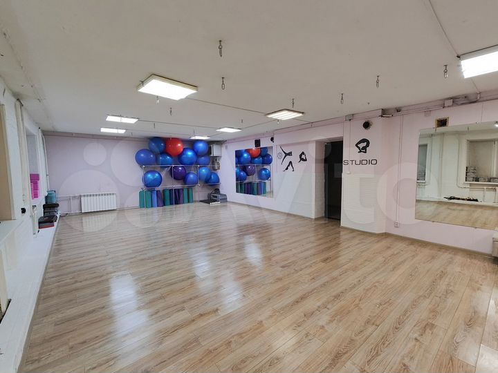 Свободного назначения, 297 м²