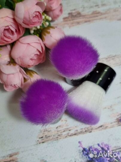 Кисточка-пушистик для смётки опила