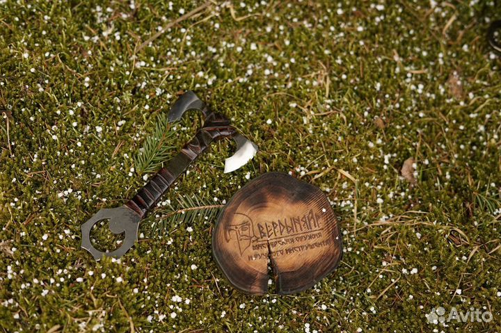 Топор рабочий