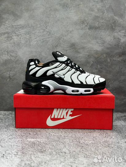 Кроссовки Nike air max tn plus