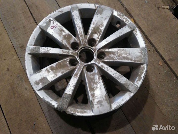 VW Passat (B7) 2011 Диск колесный в Перми