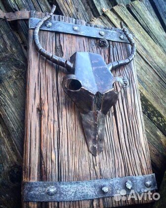 Брутальное настенное панно